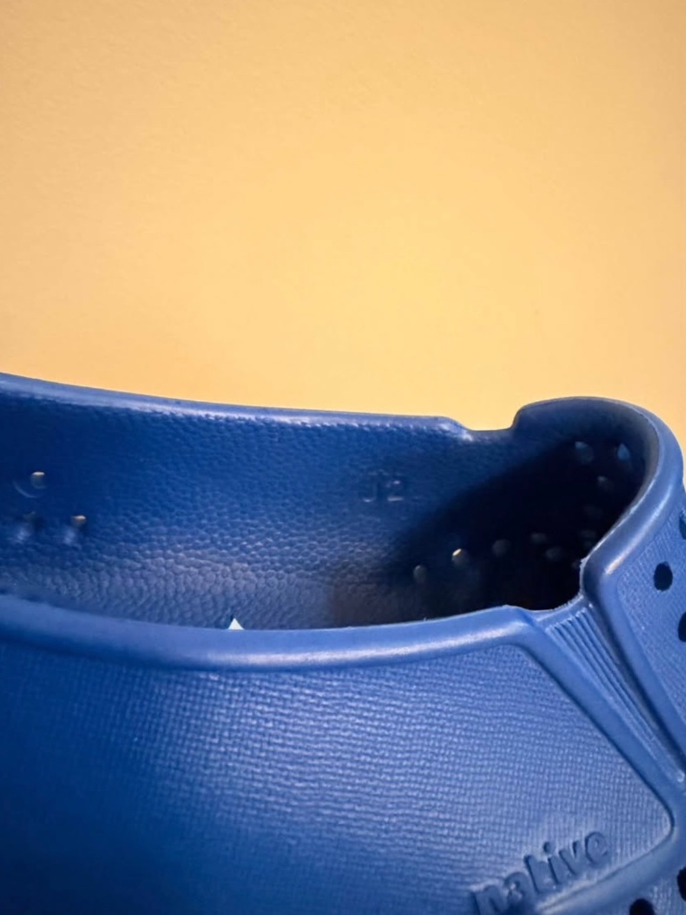 Native | Miles Shoes | Size J2 - Picture 3 of 5